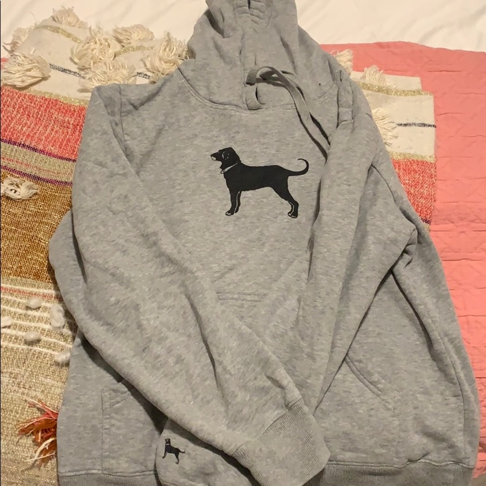 Black dog sweatshirt